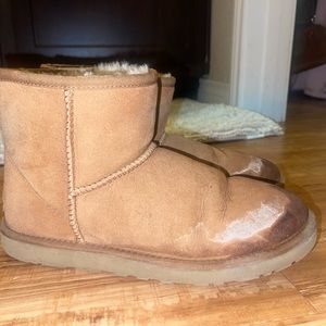Ugg boots - SIZE 7M